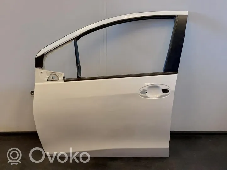 Toyota Yaris Priekinės durys 