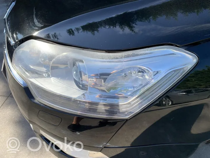 Citroen C5 Lampa przednia 