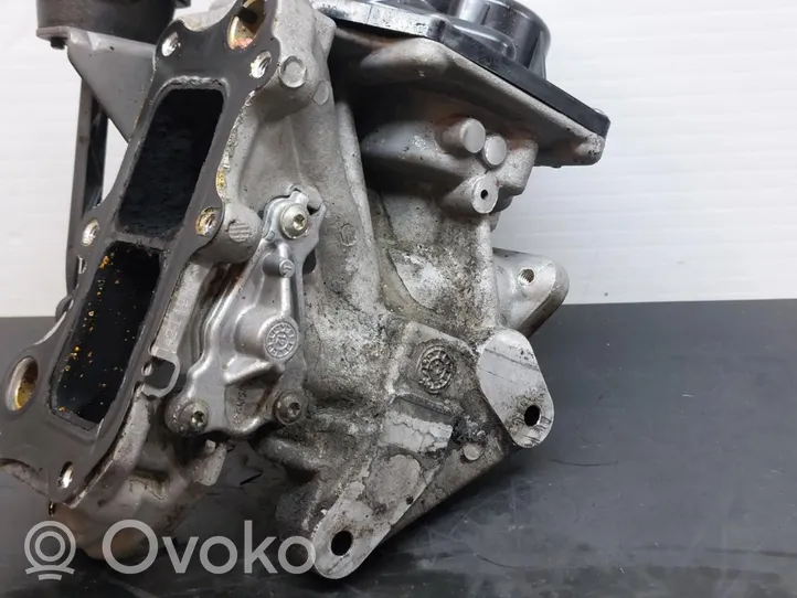 Audi A4 S4 B8 8K Valvola EGR 