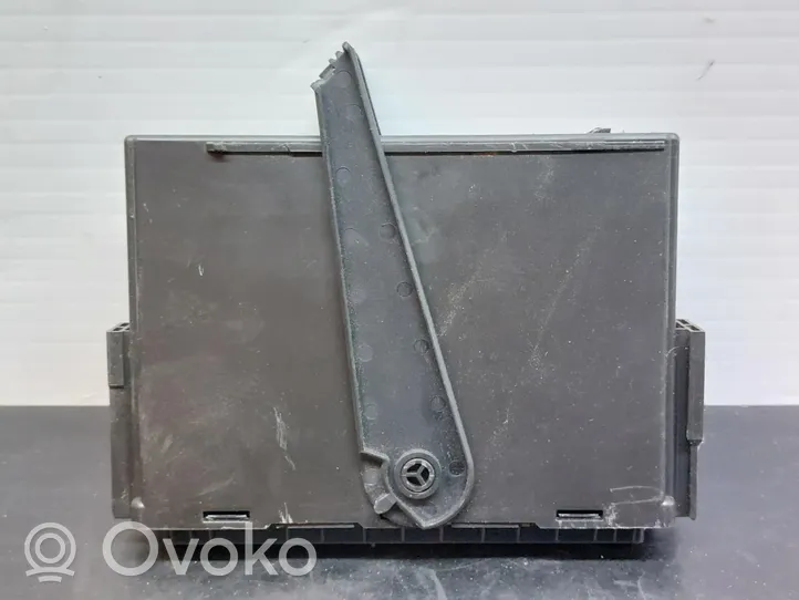 Opel Corsa C SAM control unit 