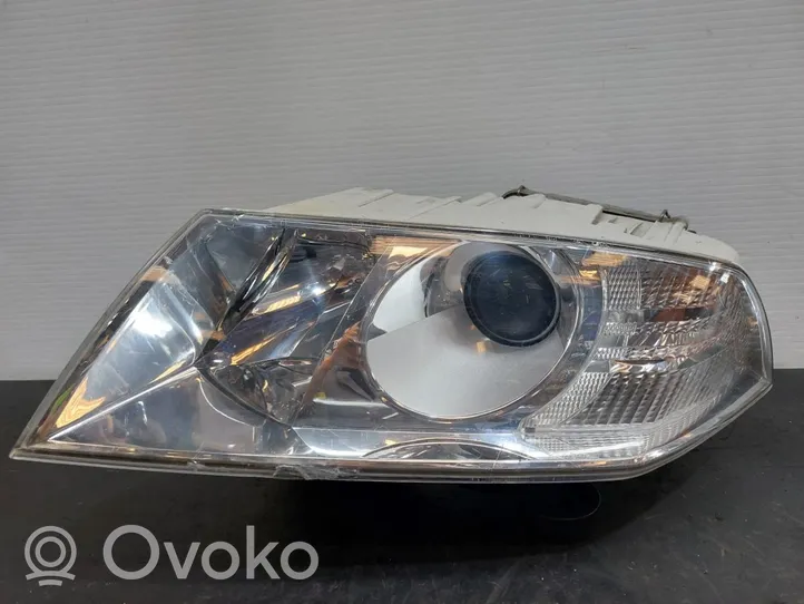 Skoda Octavia Mk2 (1Z) Headlight/headlamp 