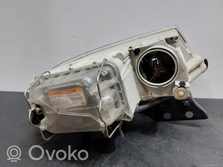 Skoda Octavia Mk2 (1Z) Headlight/headlamp 