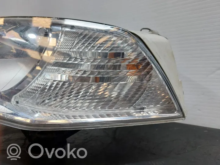 Skoda Octavia Mk2 (1Z) Headlight/headlamp 