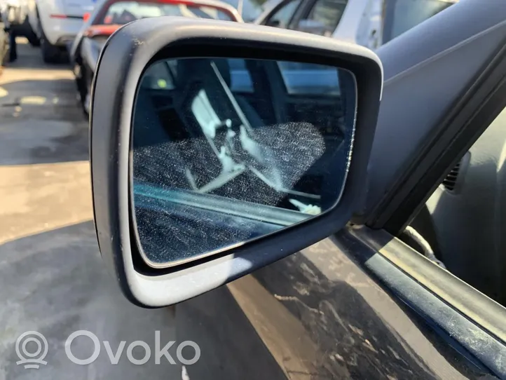 BMW 3 E36 Spogulis (elektriski vadāms) 