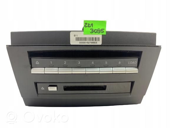 Mercedes-Benz S W221 Radio / CD-Player / DVD-Player / Navigation A2218703095