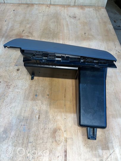 Mitsubishi Colt CZ3 Glove box NN140024ZZ