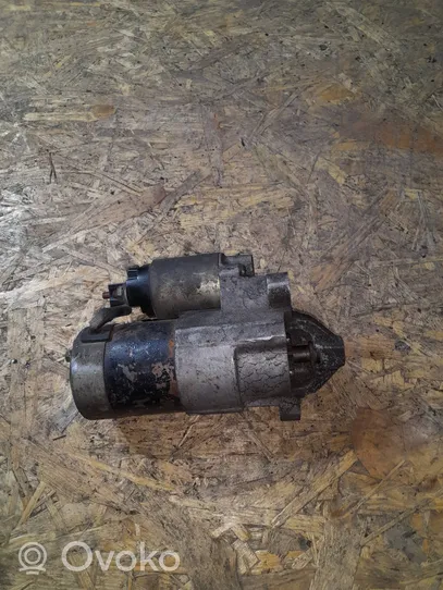 Renault Megane II Starter motor M000T86181