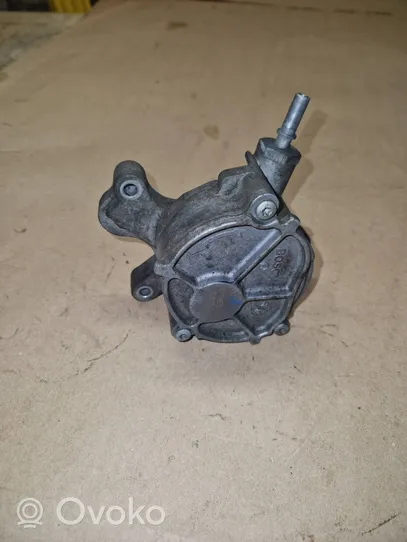 Ford S-MAX Vacuum pump D16513