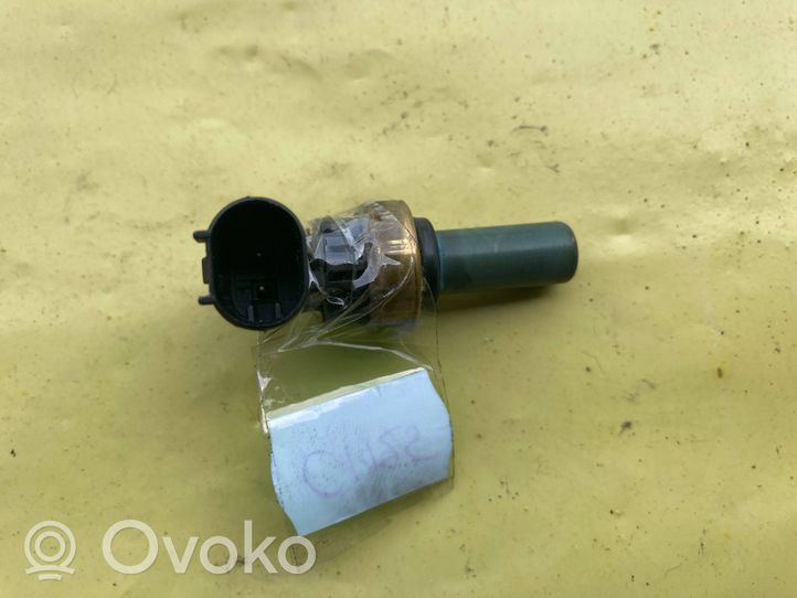 Mercedes-Benz C AMG W204 Sonde de température de liquide de refroidissement A0005425118