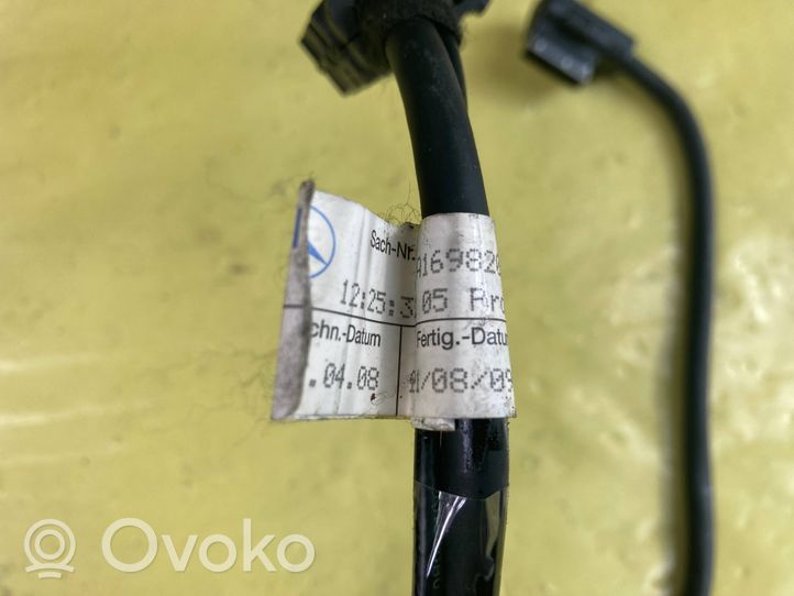 Mercedes-Benz B W245 Radio antena A1698204415