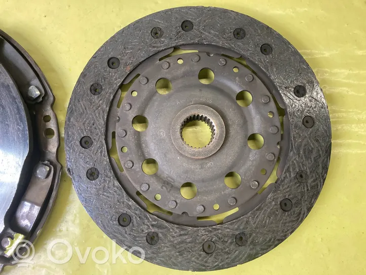 Mercedes-Benz B W245 Clutch pressure plate A0012523505