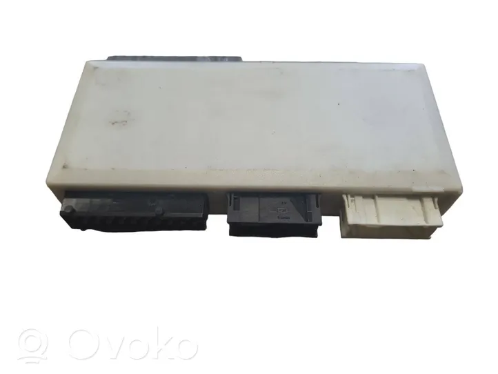 BMW 5 E39 Module confort 61356913520