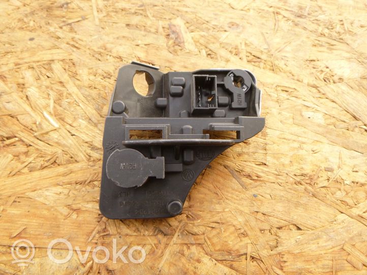 Volkswagen Touran II Tail light bulb cover holder 176452