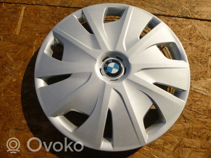 BMW 1 F40 R 16 riteņa dekoratīvais disks (-i) 6854746