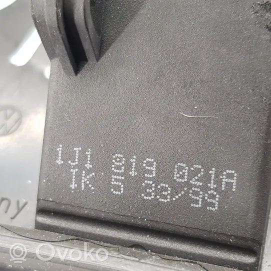 Audi A3 S3 8L Mazā radiatora ventilators 1J1819021A