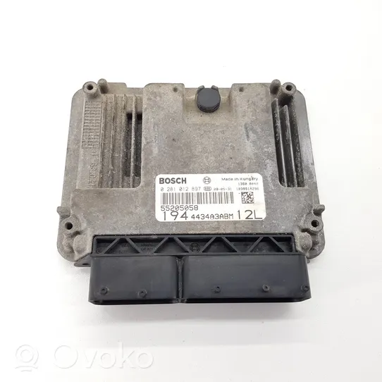 Fiat Croma Calculateur moteur ECU 55205058