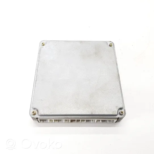 Nissan Primera Calculateur moteur ECU 23710AU605