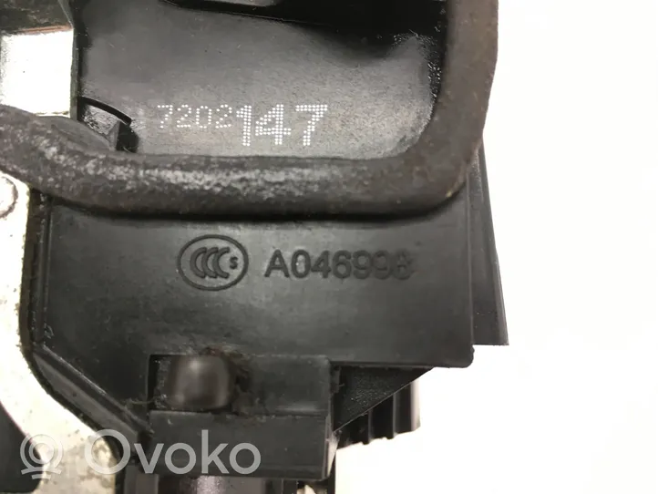 BMW 5 E60 E61 Rear door lock 7202147