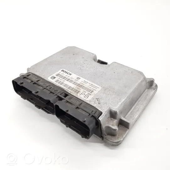 Opel Astra G Sterownik / Moduł ECU 0281010267