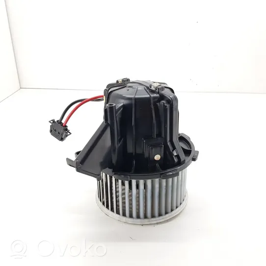 Audi A4 S4 B8 8K Ventola riscaldamento/ventilatore abitacolo U0851004