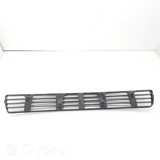 Audi A4 S4 B5 8D Altra parte della carrozzeria 8D0807683