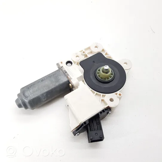 Opel Signum Rear door window regulator motor 24414777