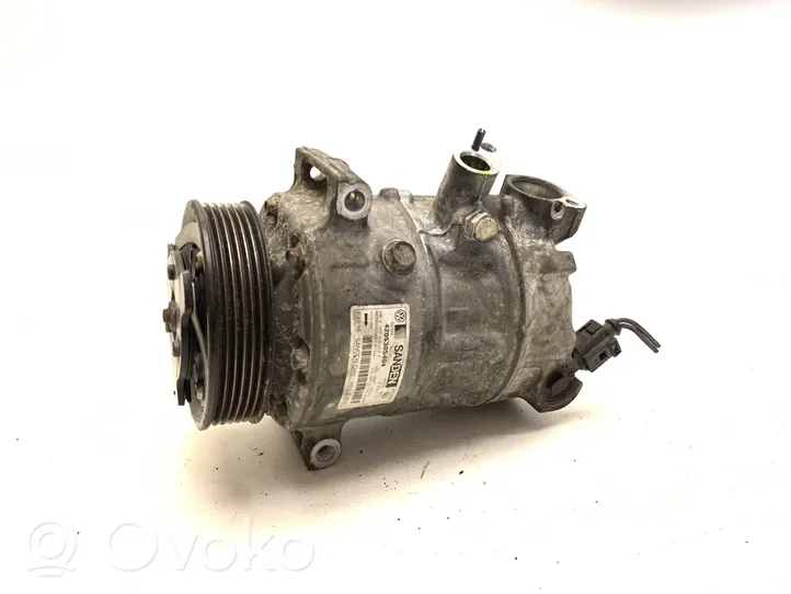 Volkswagen Golf V Compressore aria condizionata (A/C) (pompa) 1K0820808F