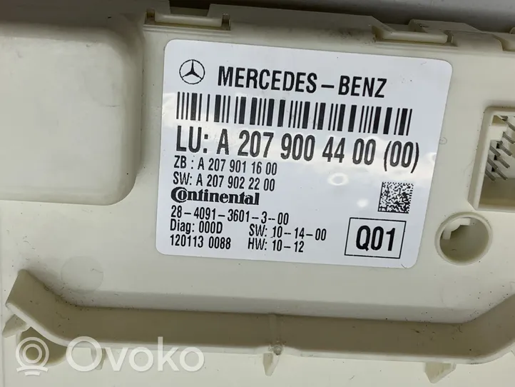 Mercedes-Benz E A207 Autres dispositifs A2079004400