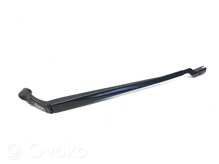 Toyota Prius (XW50) Front wiper blade arm 6292577