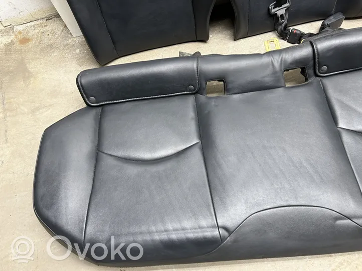 Toyota Prius (XW50) Kit intérieur 8219147160