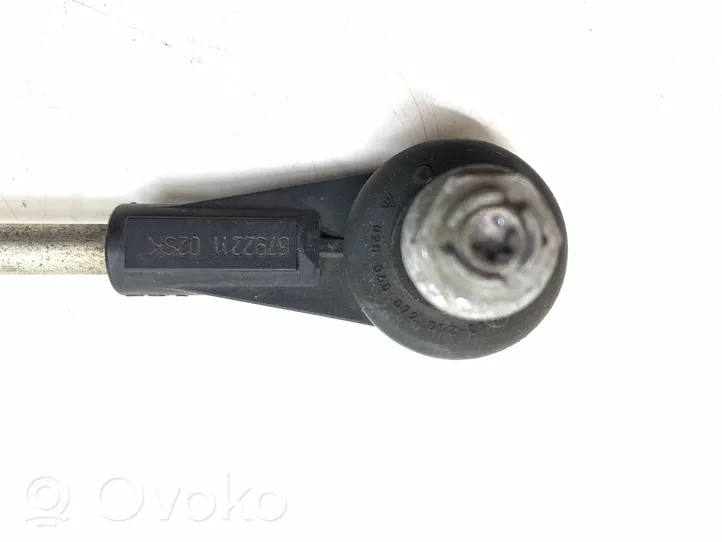 BMW 4 F32 F33 Priekinė stabilizatoriaus traukė 6792211