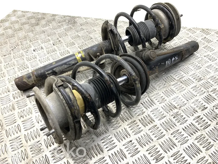 BMW 3 E46 Autres pièces de suspension arrière PK1001BO1