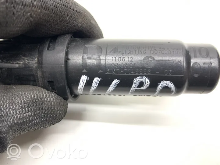 BMW 5 F10 F11 Dysza spryskiwacza lampy przedniej 7149886