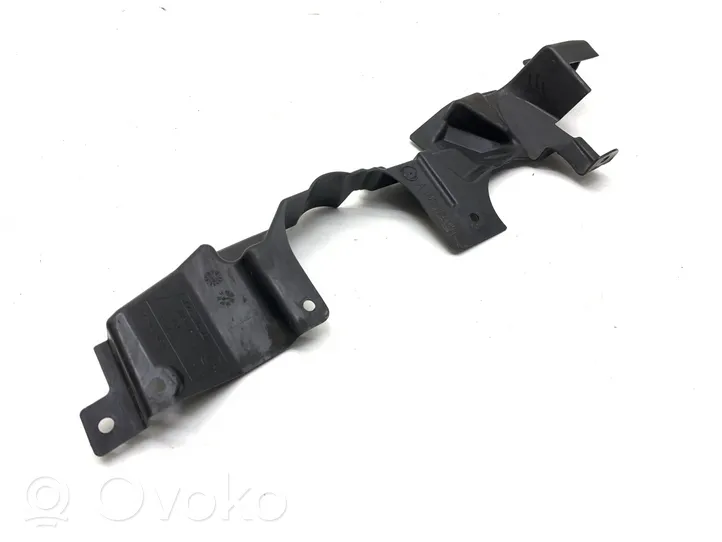 BMW X5 E70 Protezione inferiore del serbatoio del carburante 7160237