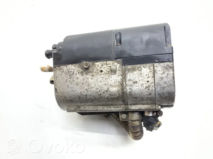 Volkswagen Golf V Auxiliary pre-heater (Webasto) 