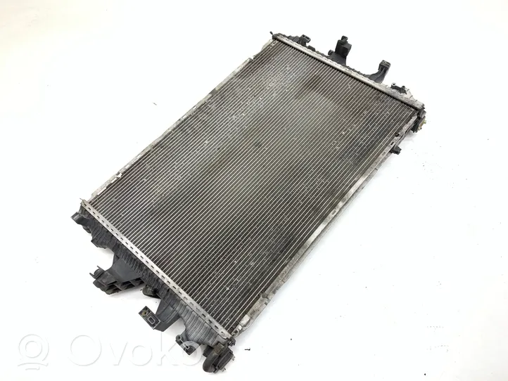 Volkswagen Transporter - Caravelle T5 Radiateur de refroidissement 7H0422847A