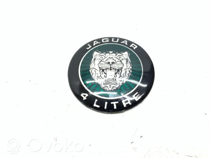 Jaguar XK8 - XKR Logo, emblème de fabricant HJE5900AA