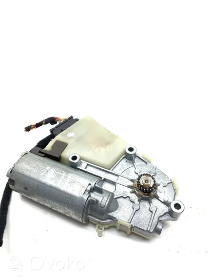 Skoda Fabia Mk1 (6Y) Sunroof motor/actuator 6X0959591A