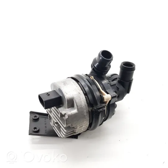 Mercedes-Benz A W177 Pompa dell’acqua A0009056102