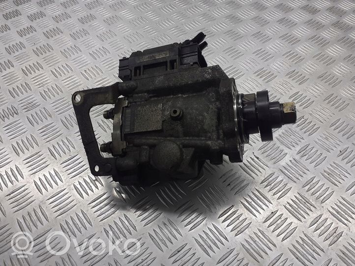 Opel Vectra C Polttoaineen ruiskutuksen suurpainepumppu 55351757