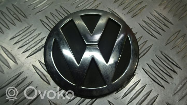 Volkswagen Golf IV Valmistajan merkki/logo/tunnus 1J6853630