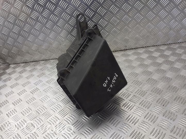 Skoda Fabia Mk1 (6Y) Oro filtro dėžė 6Y0129620
