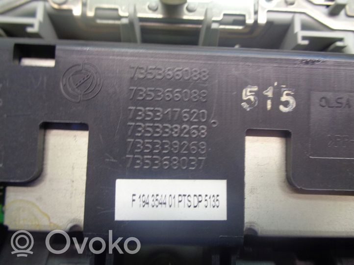 Fiat Croma Inne oświetlenie wnętrza kabiny 735366088