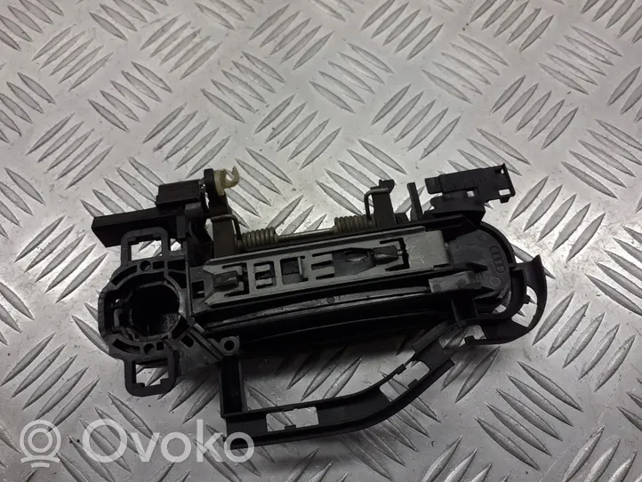 Audi A6 Allroad C6 Klamka wewnętrzna drzwi tylnych 4F0837885