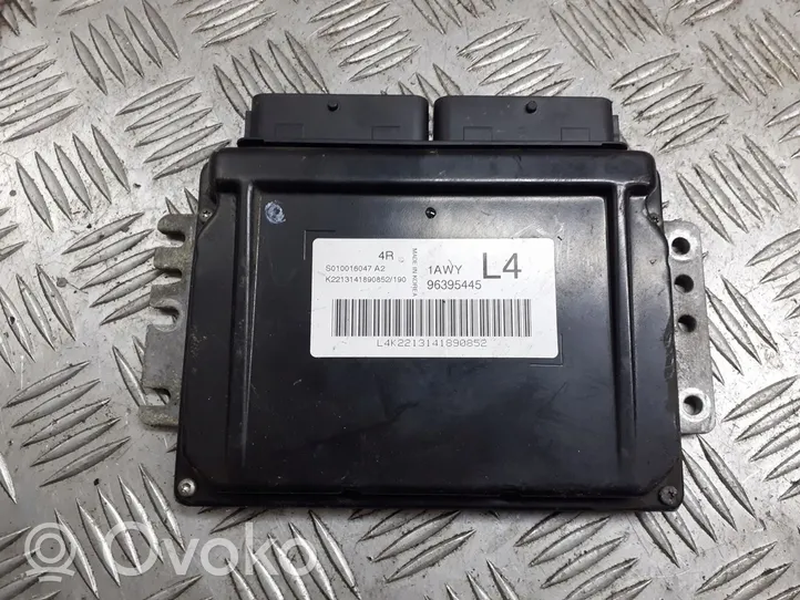 Chevrolet Lacetti Unité de commande, module ECU de moteur 96395445