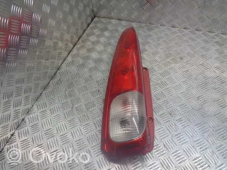 Chevrolet Rezzo Luci posteriori 96387047