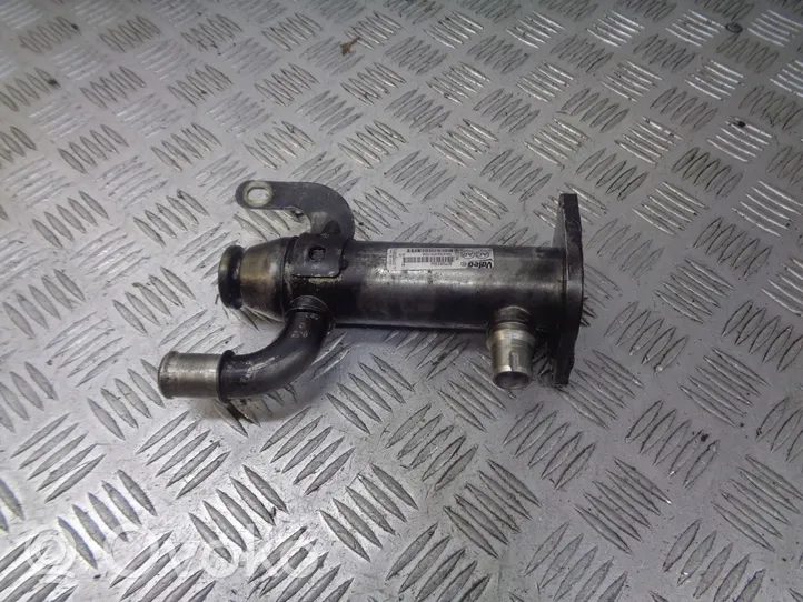 Citroen C5 EGR-venttiilin/lauhduttimen kiinnike 9645689780