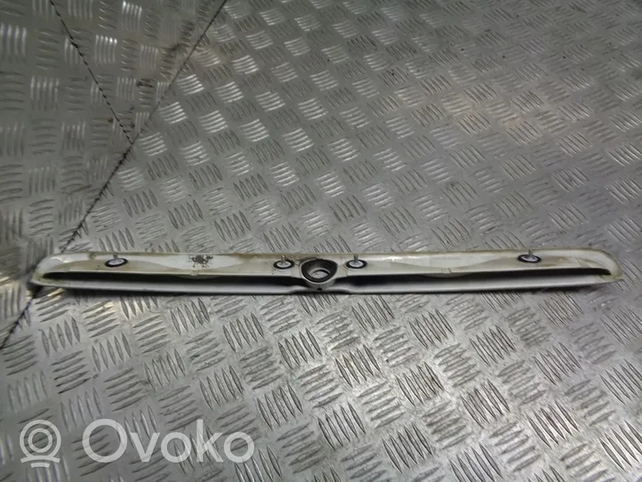 Opel Astra G Spoiler del portellone lunotto posteriore 13123690