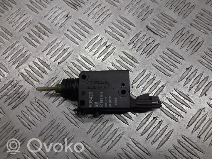 Opel Zafira A Fuel tank cap lock 90589918