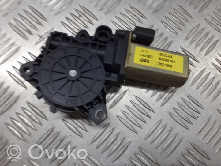 Fiat Idea Moteur de lève-vitre de porte arrière 9030208